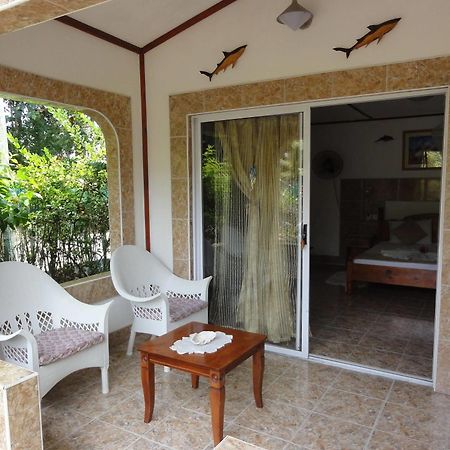 Rising Sun Guest House La Digue Exterior photo